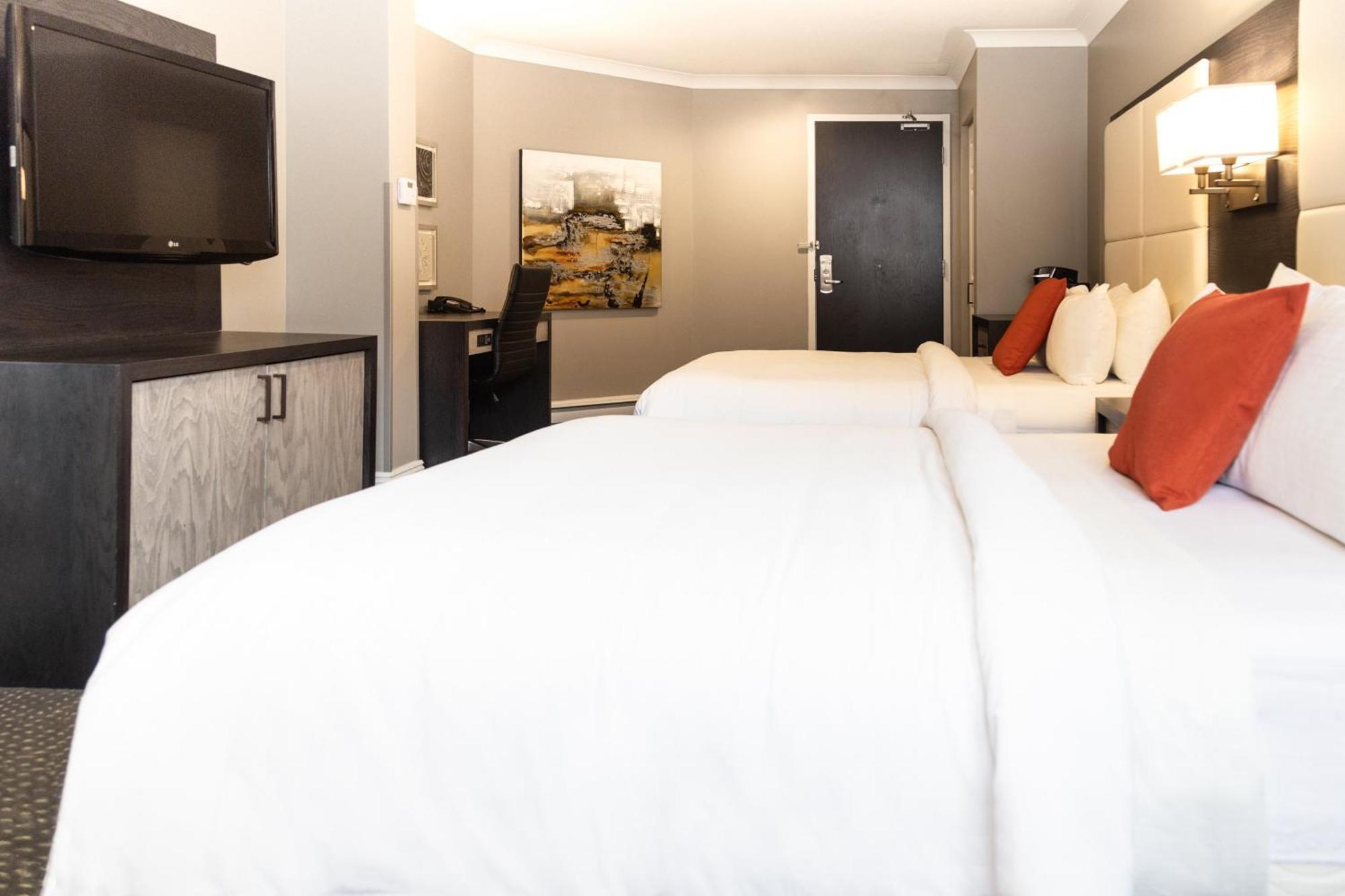 Crowne Plaza Fredericton Lord Beaverbrook By Ihg Exterior photo